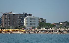 Hotel Mare Pésaro Exterior photo