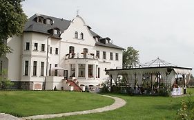 Hotel Usadba Kaliningrado Exterior photo