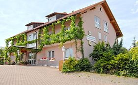 Hotel Gaestehaus Kleine Kalmit Landau in der Pfalz Exterior photo