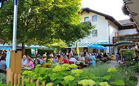 Land-Gut-Hotel Gasthof Waldschaenke Altfraunhofen Exterior photo