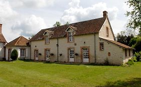 Domaine De La Gaucherie Bed and Breakfast Langon  Exterior photo