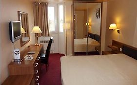 Arcantis Sevran Hotel Roissy-en-France Room photo