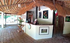 Hotel Cabañas Safari Palenque Exterior photo