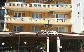 Family Hotel Alfa Vita Sozopol Exterior photo