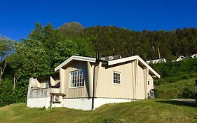 Villa Haudalan Åndalsnes Exterior photo