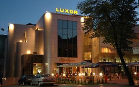 Luxor Hotel Smolyan Exterior photo