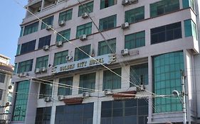 Golden City Crown Hotel Mandalay Exterior photo