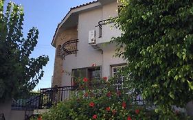 Nikola'S House Villa Limassol Exterior photo