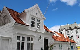 Skuteviken Apartments Anno 1790 Bergen Exterior photo