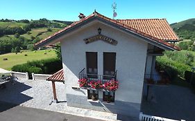 Hotel Tolare-Berri Zestoa Exterior photo