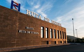 Hotel Ruta de Europa Vitoria Exterior photo