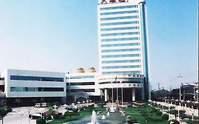 Starway Premier Hotel Longdu Jinan Exterior photo