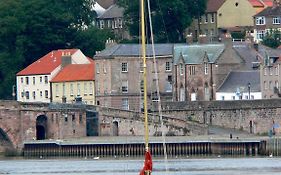 The Cobbled Yard Hotel Berwick-upon-Tweed Exterior photo