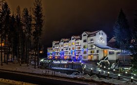 Home Hotel Bukovel Exterior photo