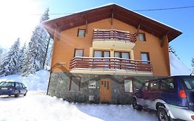 Guesthouse Mali Raj Jahorina Exterior photo