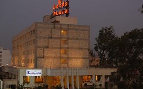 Lords Plaza Hotel Ankleshwar Exterior photo