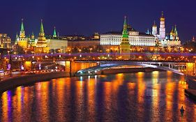 Kremlin Lights - Rent Rooms Moscú Exterior photo