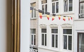 Agora Hotel Bruselas Exterior photo