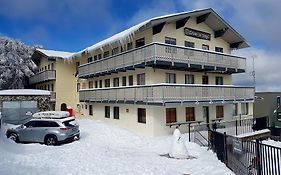 Enzian Hotel Mt Buller Mount Buller Exterior photo