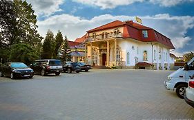 Hotel Garden Boleslawiec  Exterior photo