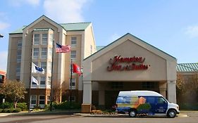 Hampton Inn & Suites Memphis East Exterior photo