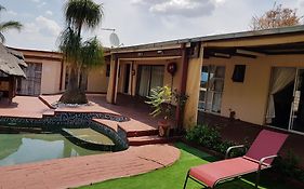 Ethen Guesthouse Polokwane Exterior photo