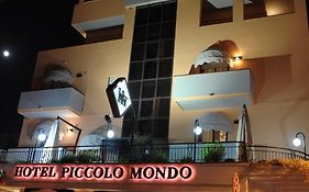 Hotel Piccolo Mondo Montesilvano Marina Exterior photo