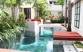 Bali Ginger Suites & Villa Seminyak Exterior photo