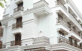 Comfort Inn Emerald Dāpoli Exterior photo