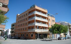 Hotel Torrezaf Torredelcampo Exterior photo