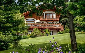 Fox Den Bed & Breakfast Bed and Breakfast Leavenworth Exterior photo