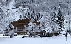 Hotel Künstleralm Kaprun Exterior photo