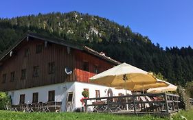 Hotel Berggasthof Butzn Wirt Ruhpolding Exterior photo