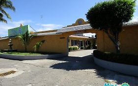 Autohotel Miraflores Boca del Río Exterior photo