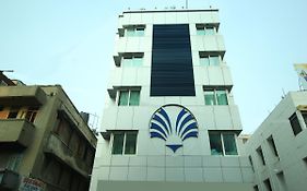 Oyo Flagship 312 Near Ashram Road Hotel Ahmedabad Exterior photo
