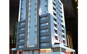 Apartamento Tanger Tower Manama Exterior photo