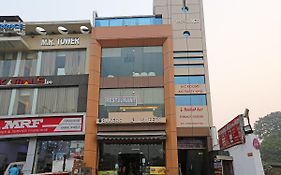 Oyo 10360 Hotel Grand Manoranjan Gorakhpur Exterior photo