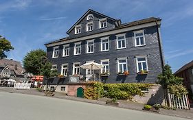 Hotel Alte Schule Bad Berleburg Exterior photo