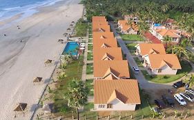 Grand Ngwe Saung Resort Ngwesaung Exterior photo