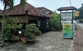 Temple Cafe & Cottages Candidasa Exterior photo