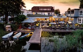 Hotel Der Seehof Ratzeburg Exterior photo