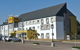 Hotel Sun1 Witbank Exterior photo