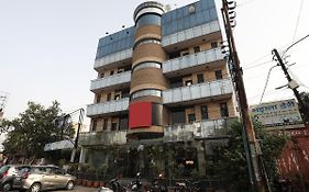 Hotel Yadu Residency Meerut Exterior photo