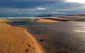 The Dunstanburgh Castle Hotel Embleton  Exterior photo