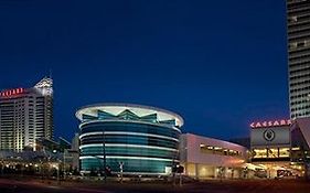 Caesars Windsor Hotel&Casino Exterior photo