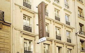 New Hotel Saint Lazare París Exterior photo