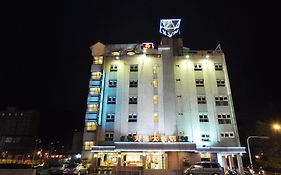 Tian Long Hotel Jiaoxi Exterior photo