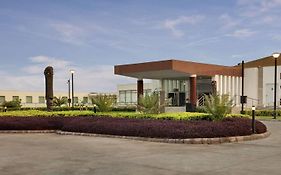 Four Points By Sheraton New Delhi, Airport Highway Hotel Exterior photo