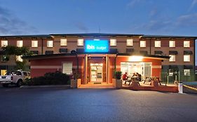 Hotel Ibis Budget Coffs Harbour Exterior photo