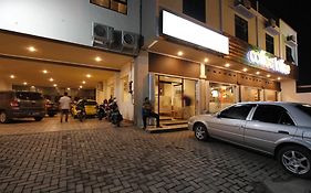 Palapa Hotel Mataram Exterior photo